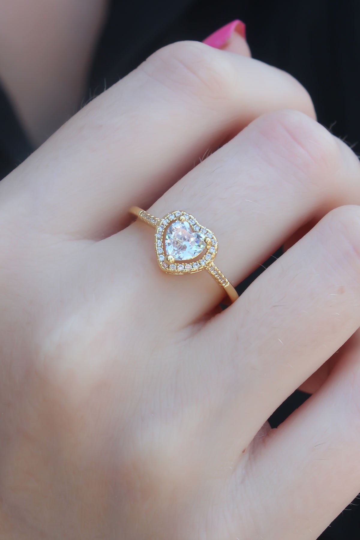 Gold Renk Zirkon Taşlı Kalp Model Charm Pirinç Kadın Yüzük - Lisinya