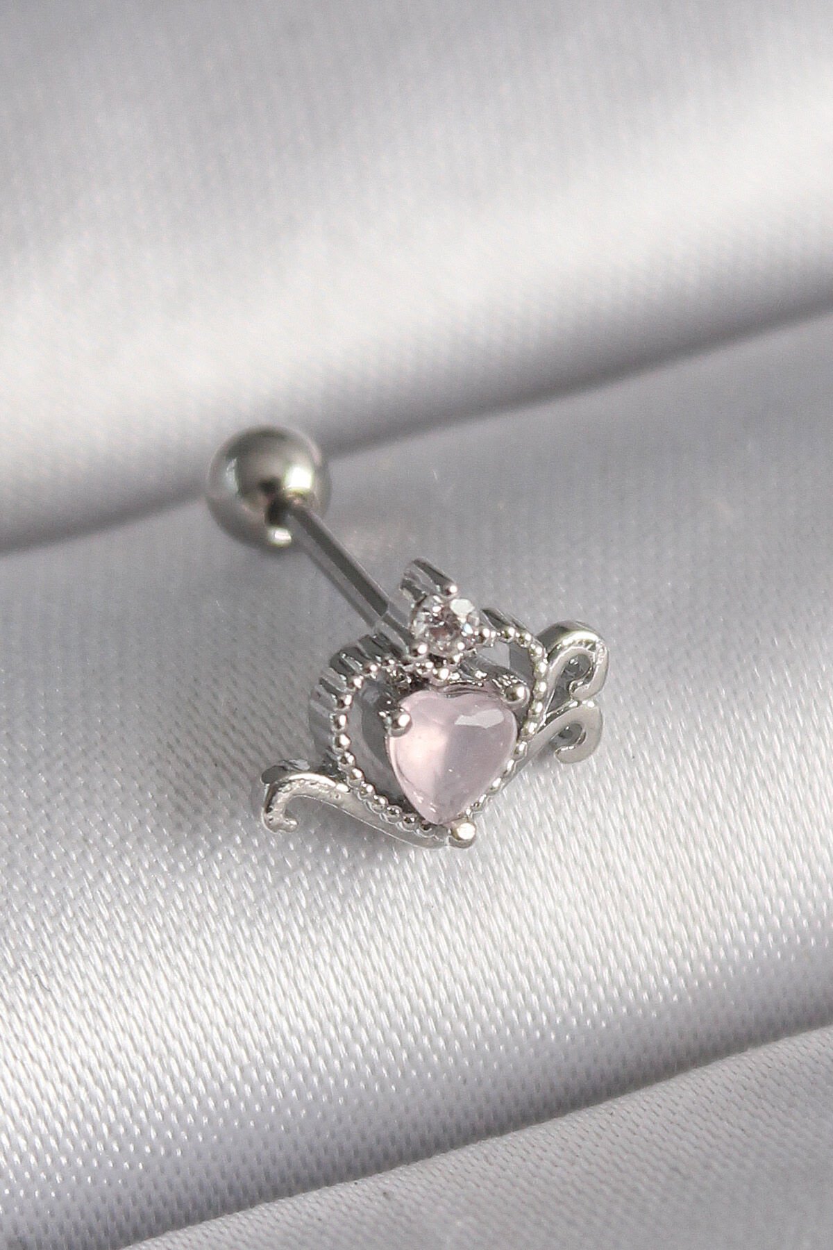 316L Çelik Gümüş Renk Pembe Mineli Kalp Zirkon Taş Detay Tragus Piercing - Lisinya