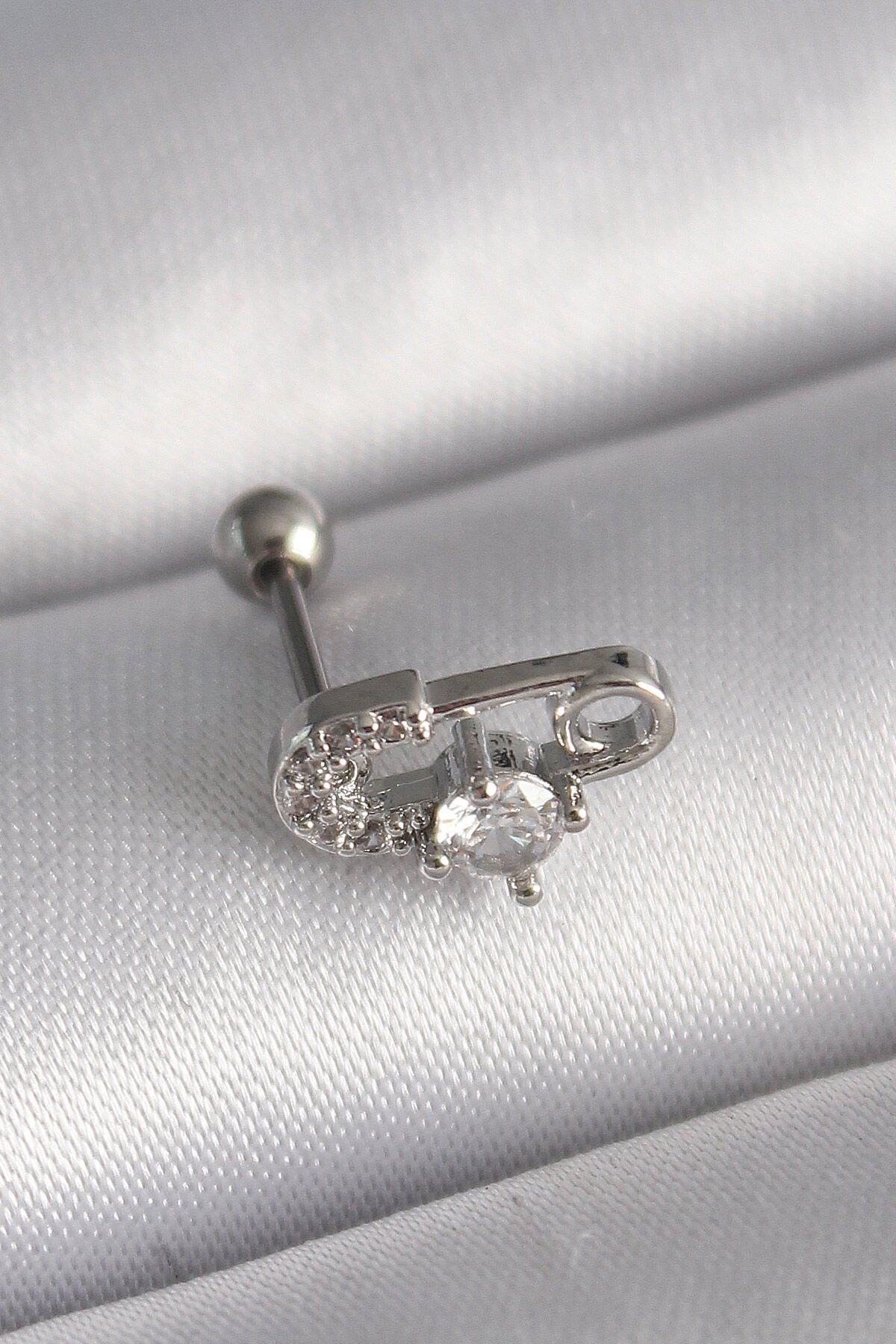 316L Çelik Gümüş Renk Zirkon Taşlı Toplu İğne Tragus Piercing - Lisinya