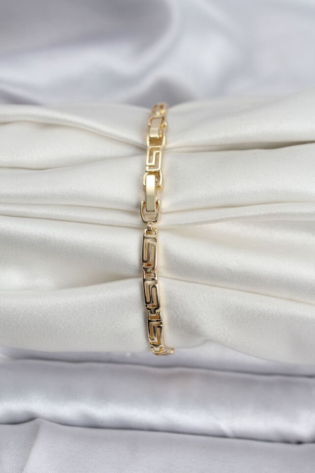 14K Gold Renk Kaplama Zirkon Taşlı Baget Model CM Kadın Bileklik - Lisinya