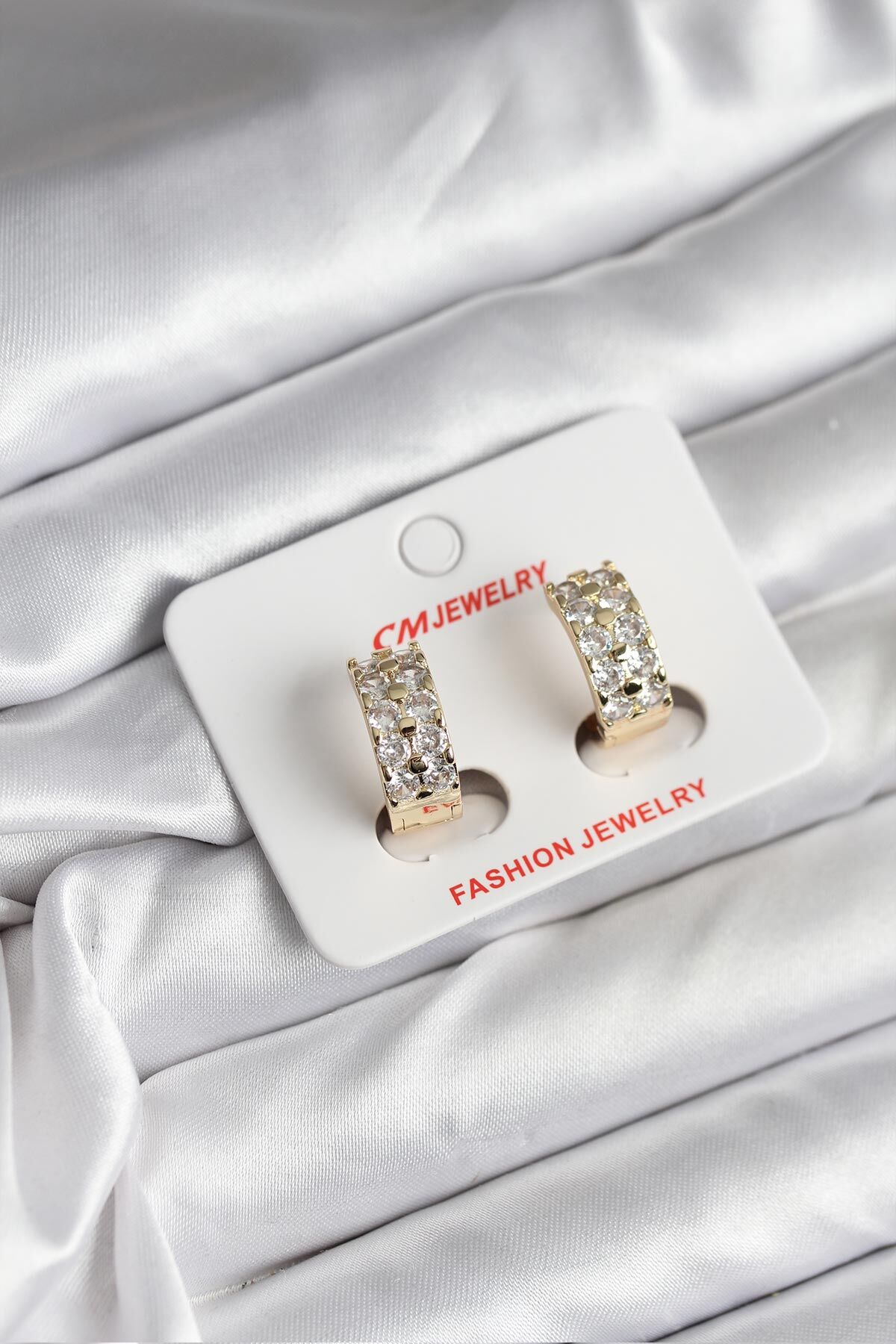 14K Gold Renk Kaplama Zirkon Taşlı CM Kadın Küpe - Lisinya