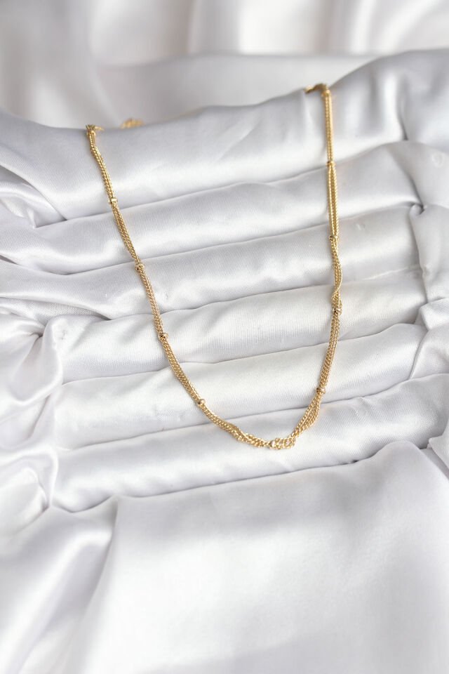 14K Gold Renk Kaplama Topçuk Zincirli Model CM Kadın Kolye - Lisinya