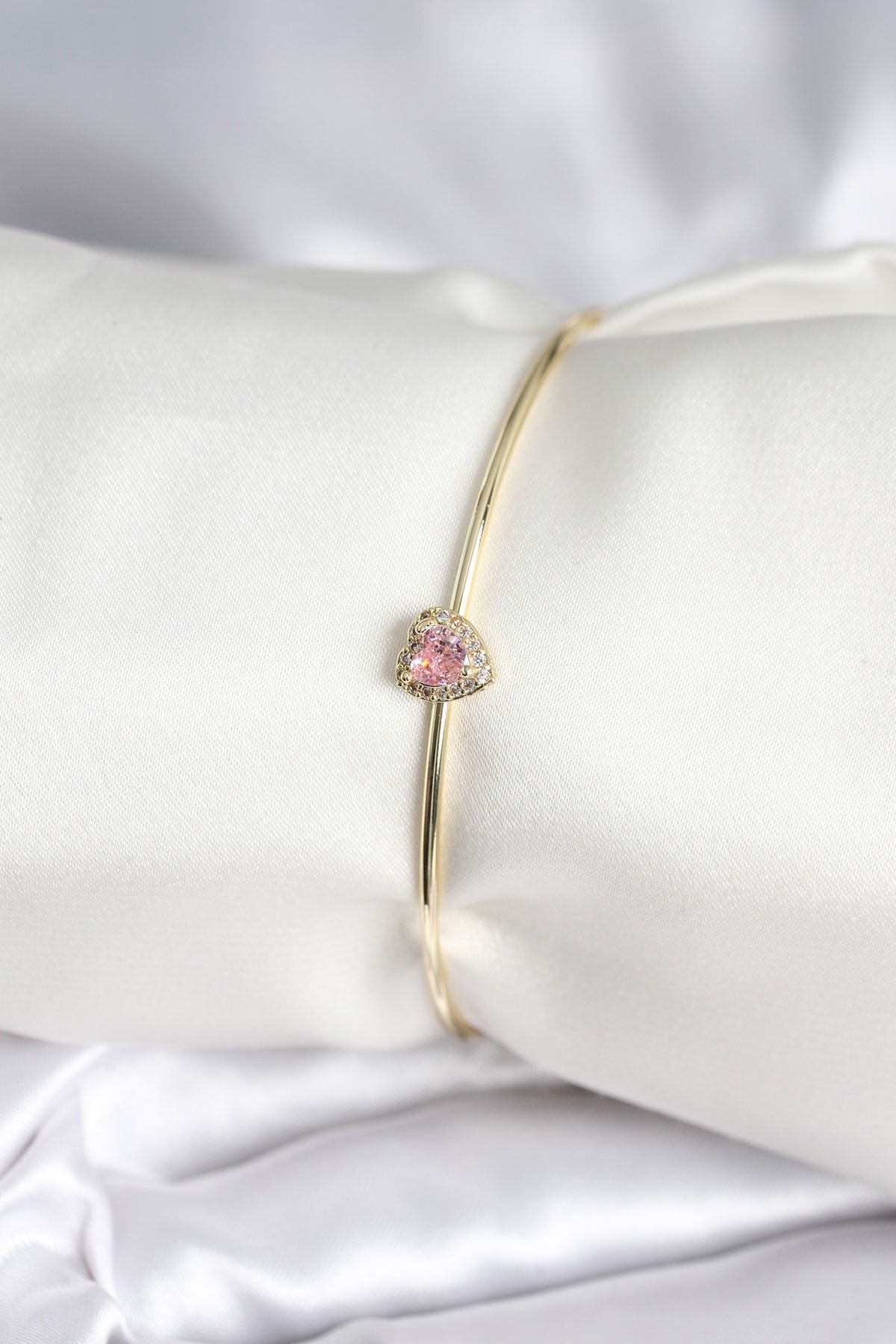 Pembe Zirkon Taşlı Kalp Model Gold Renk Kadın Bileklik - Lisinya