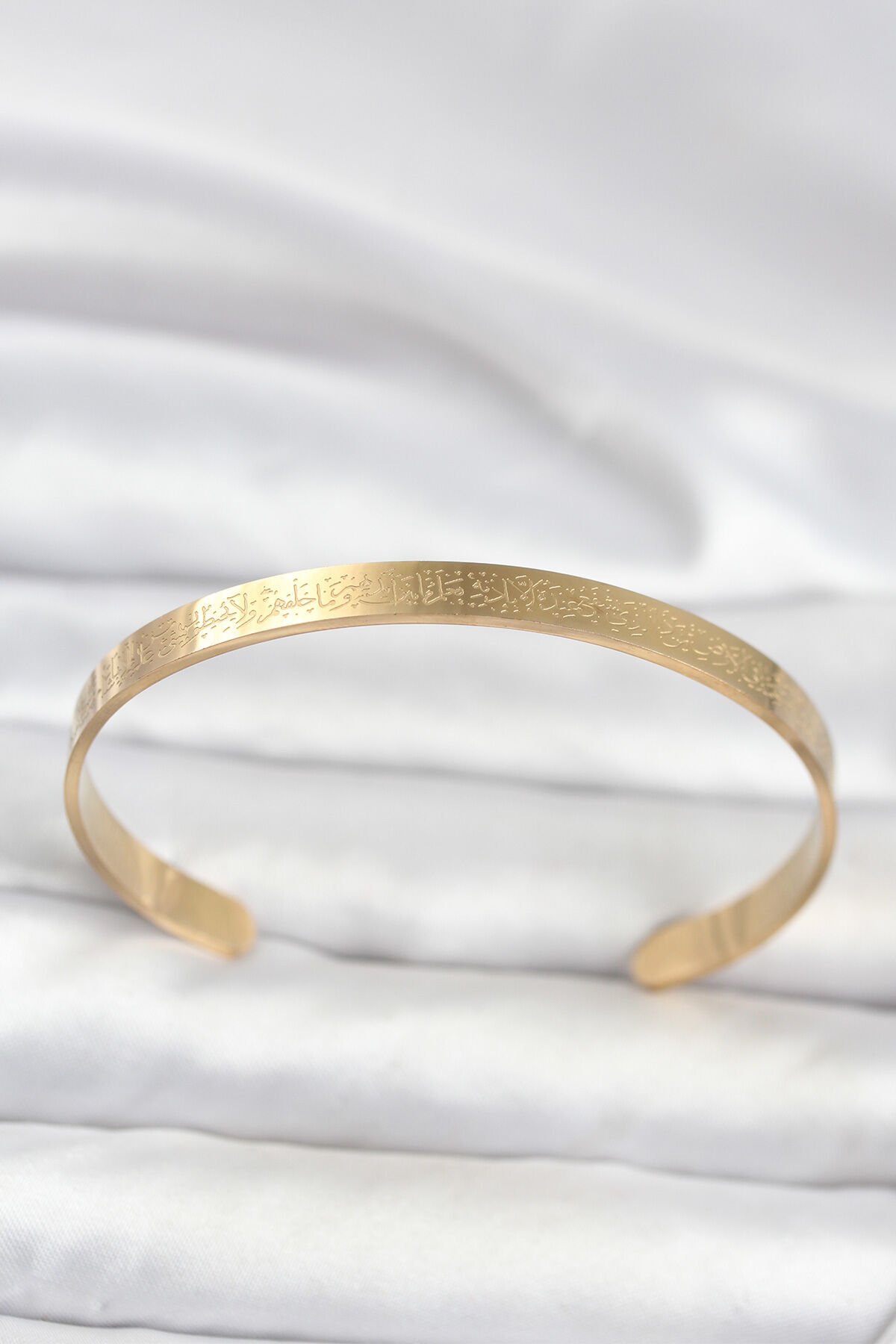 316L Çelik Gold Renk Ayetel Kürsi Yazılı Bileklik - Lisinya