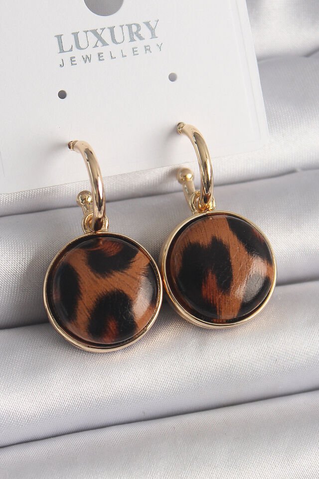 Pirinç Gold Renk Leopar Desenli Daire Model Kadın Küpe - Lisinya