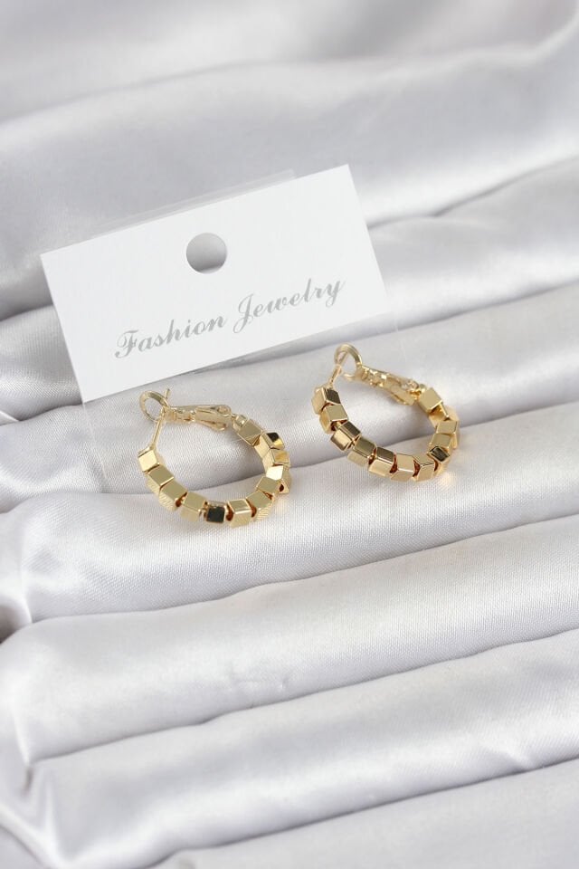 Gold Renk Kare Halka Model Kadın Küpe - Lisinya