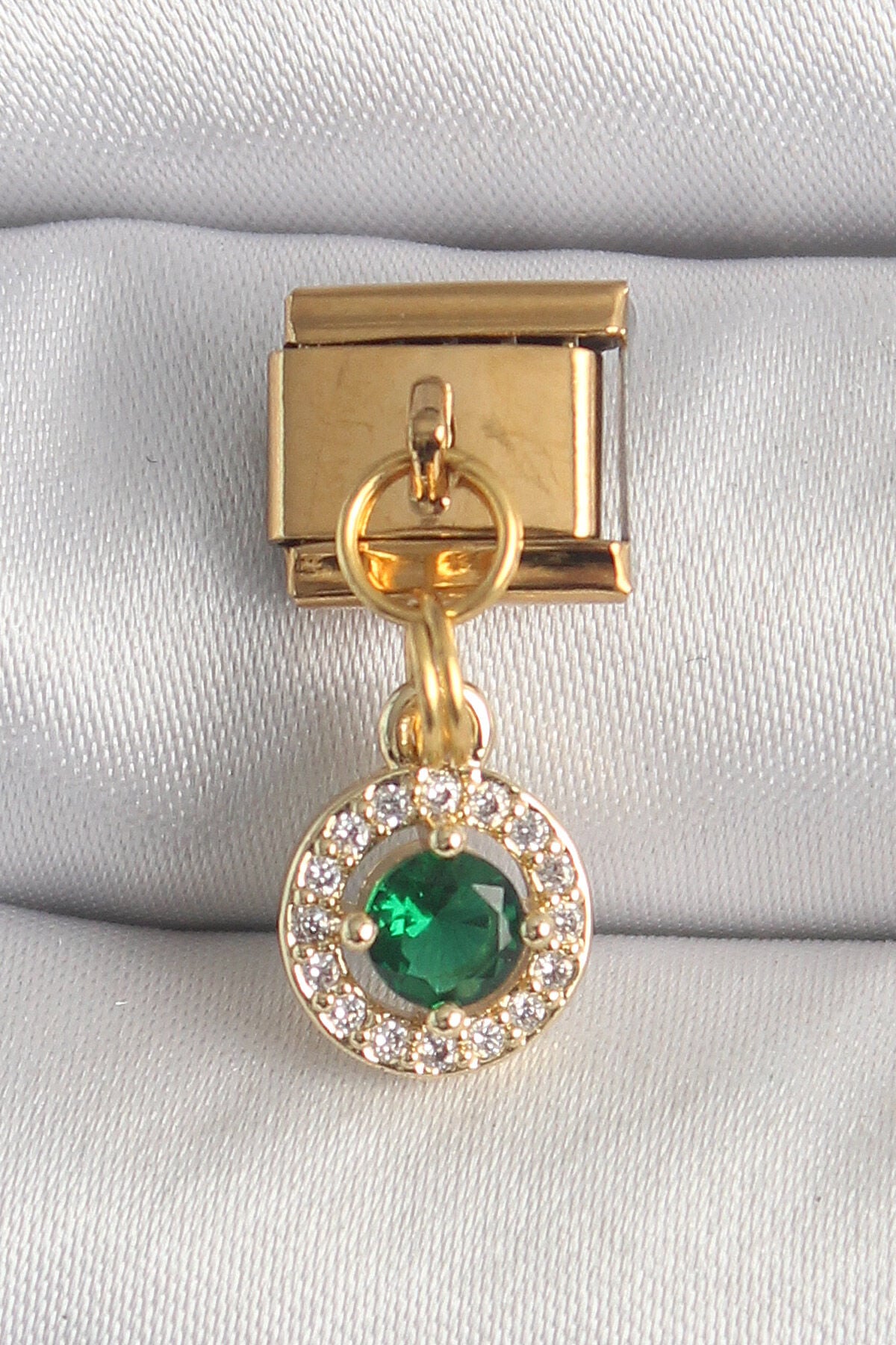 316L Çelik Gold Renk Sallantı Yeşil Zirkon Taşlı Nomination Charm - Lisinya