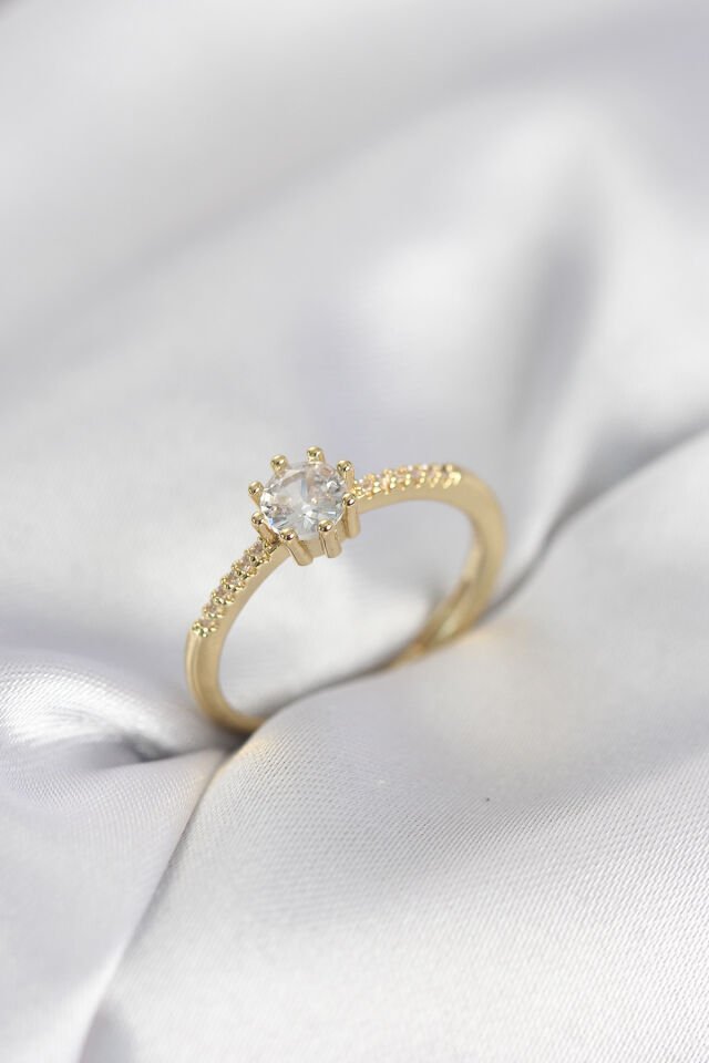 Tek Taş Model Gold Renk Zirkon Taşlı Kadın Yüzük - Lisinya
