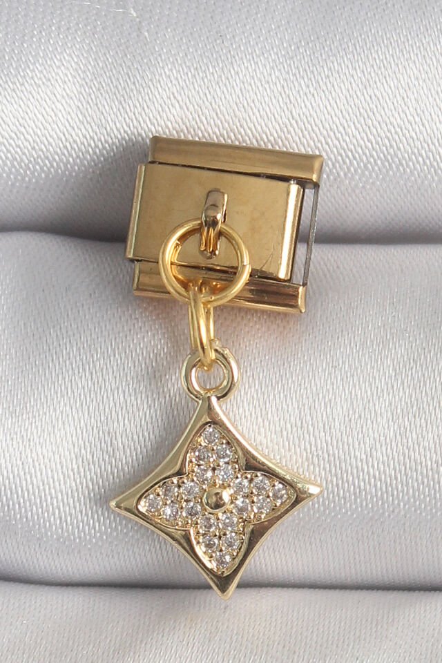 316L Çelik Gold Renk Sallantı Zirkon Taşlı Çiçek İşlemeli Nomination Charm - Lisinya