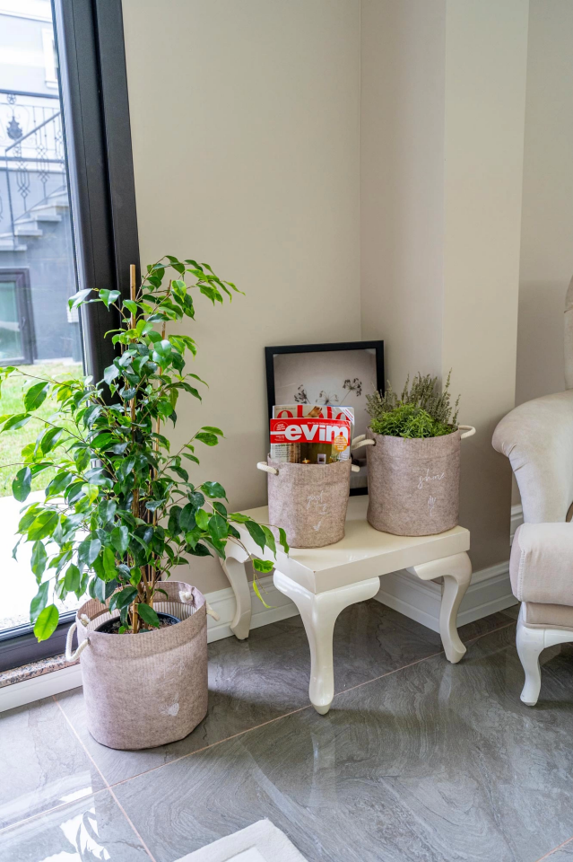 Kulplu Yuvarlak Düzenleyici Çok Amaçlı Kolay Taşınabilen Organizer Keçe Sepet (maxi) 03655 ( Lisinya )