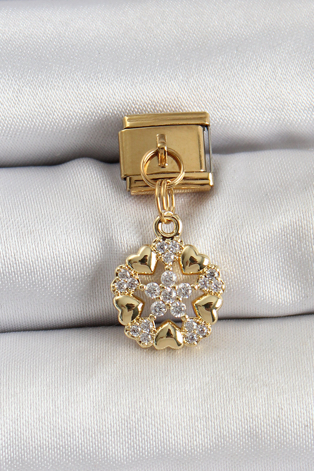 316L Çelik Sallantılı Zirkon Taşlı Kalp Detaylı Yıldz Model Gold Renk Nomination Charm - Lisinya