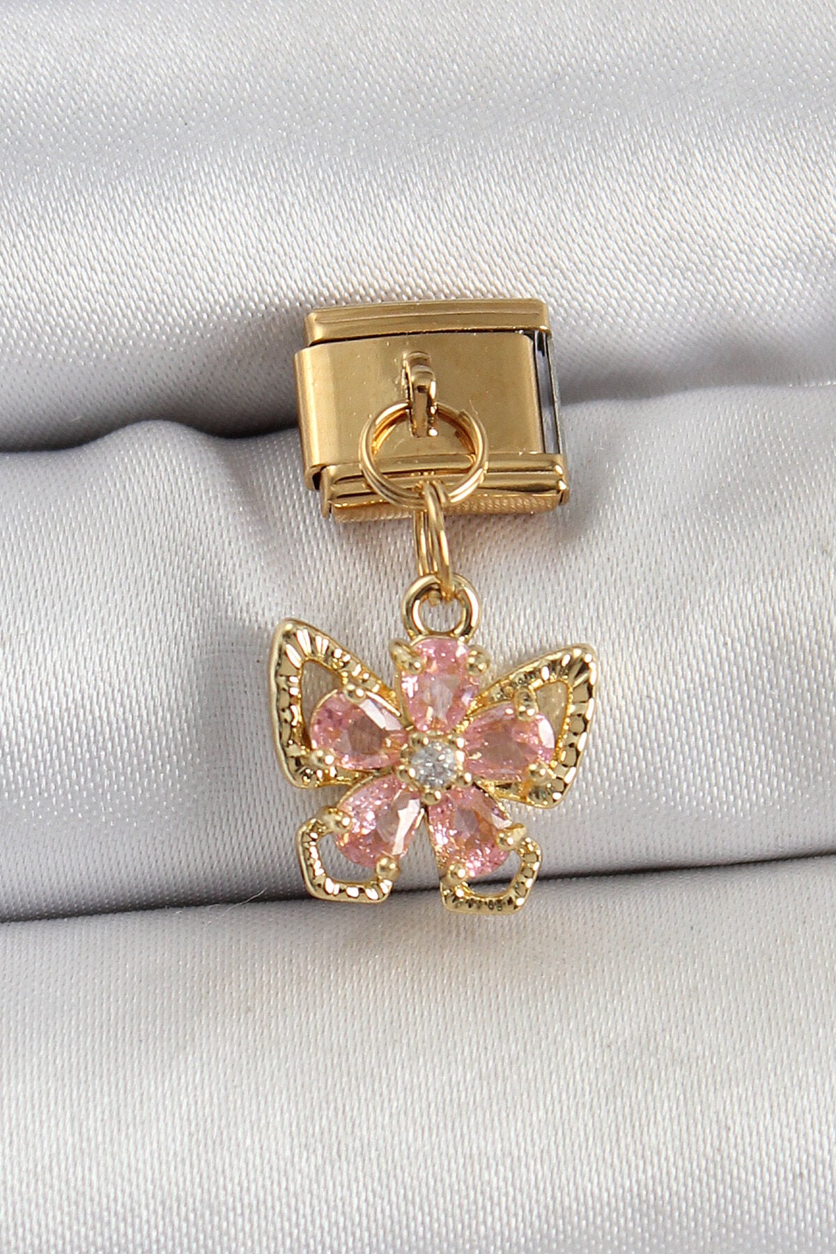 316L Çelik Sallantılı Zirkon Taşlı Çiçek Figürlü Kelebek Model Gold Renk Nomination Charm - Lisinya