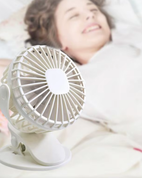 Şarjda ve Fişte Çalışabilen Portatif Mini Fan