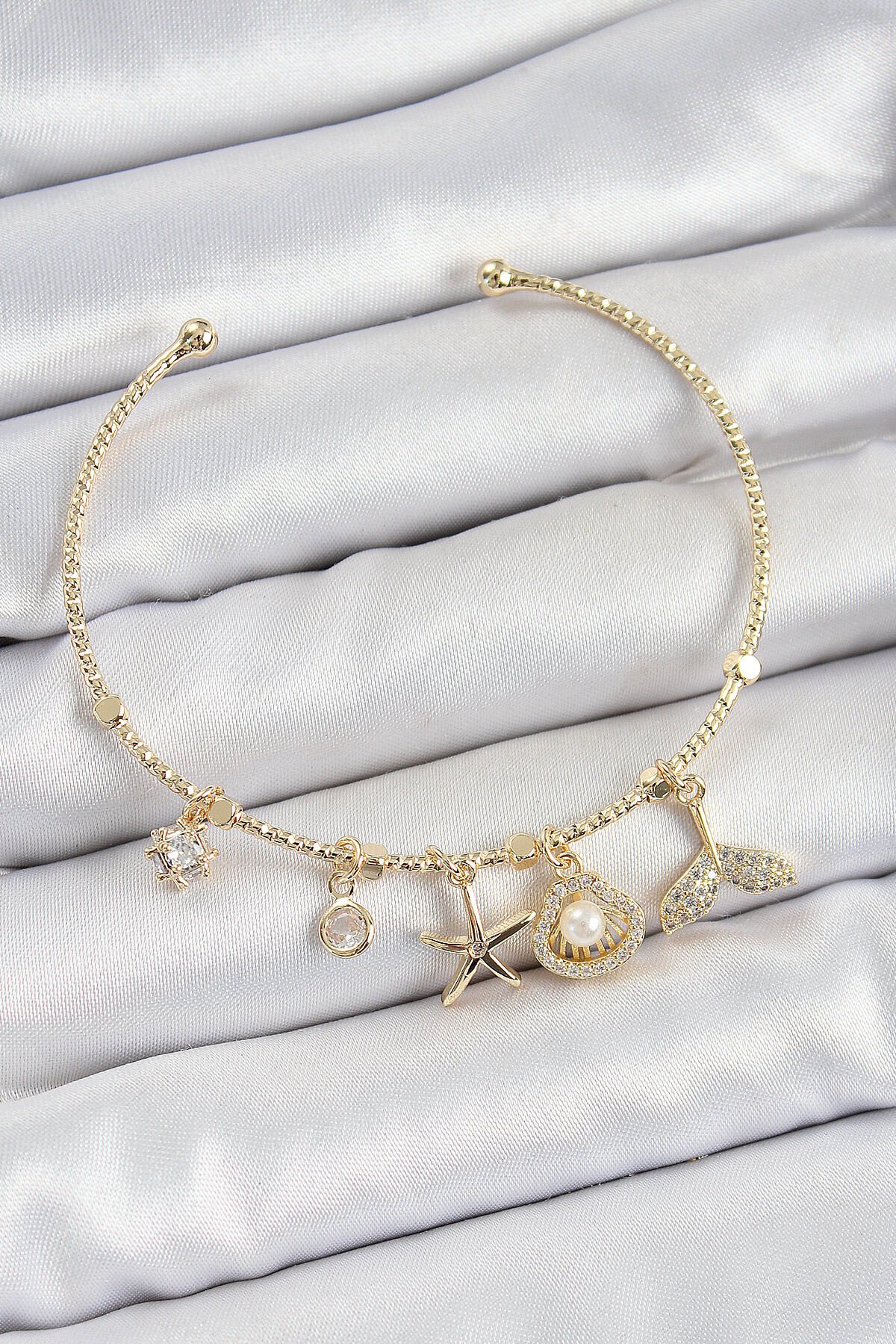 Pirinç Zirkon Taşlı İstiridye Ve Deniz Yıldızı Model Gold Renk Charm Bileklik - Lisinya