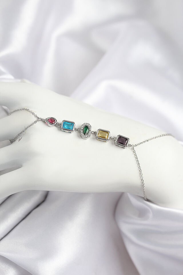 Pirinç Renkli Zirkon Taşlı Model Gümüş Renk Şahmeran - Lisinya