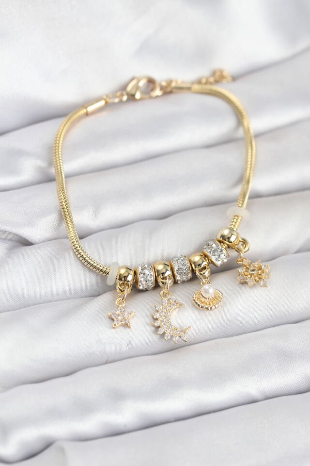 Pirinç Gold Renk Ay Charm Model Charmlı Kadın Bileklik - Lisinya