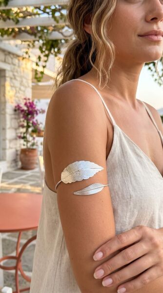 Pazu Bileklik Gümüş Renk Pirinç Yaprak Model - Lisinya