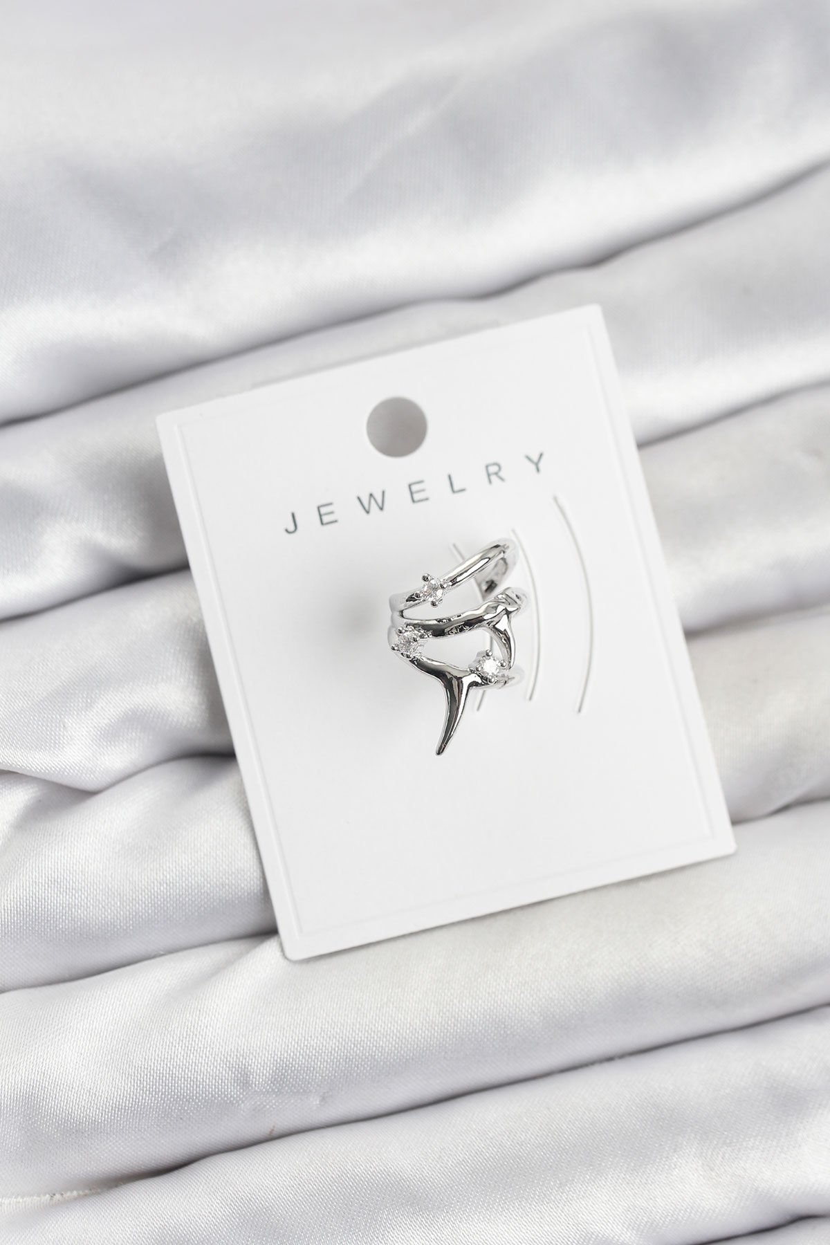 Gümüş Renk Pirinç Diken Model Kıkırdak Earcuff Küpe - Lisinya