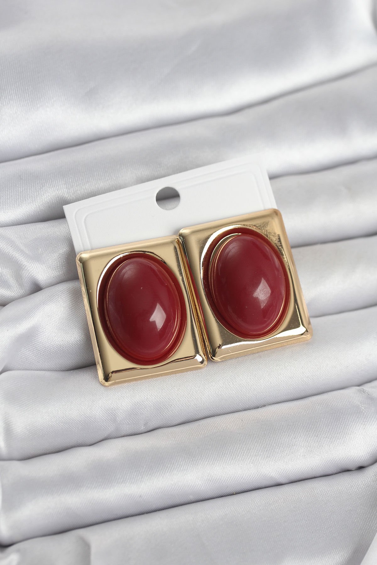 Bordo Kare Model Vintage Gold Renk Kadın Küpe - Lisinya