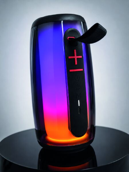 Bluetooth 5.3 RGB LED Işıklı Taşınabilir Hoparlör USB TF Kart AUX Destekli