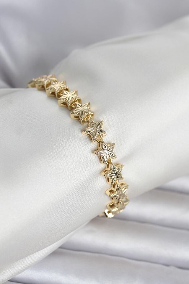 Pirinç Gold Renk Yıldız Model Kadın Bileklik - Lisinya
