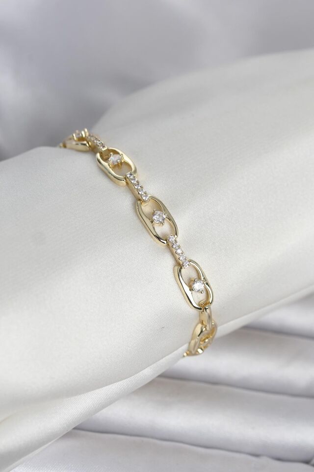 Pirinç Gold Renk Zirkon Taşlı Kadın Bileklik - Lisinya