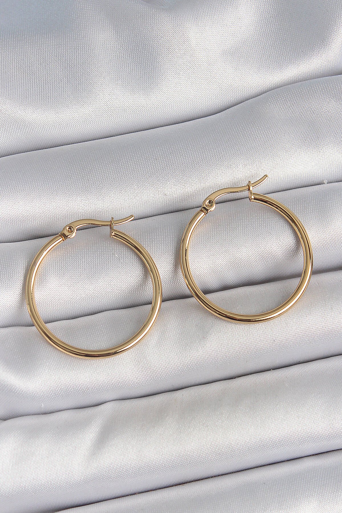 316 Çelik Gold Renk 27 mm Halka Model Kadın Küpe - Lisinya
