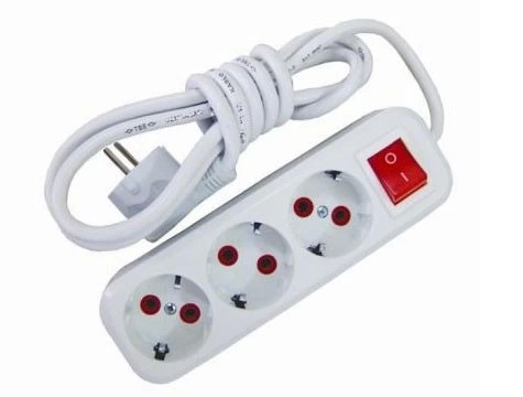 3 Metre Kablolu Anahtarlı 3 Lü Topraklı Grup Priz ( Lisinya )