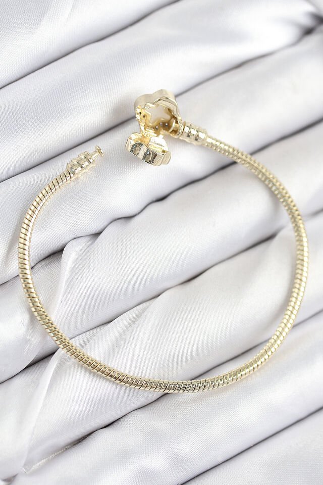 Pirinç Charm Zirkon Taşlı Yonca Model Gold Renk Kadın Bileklik - Lisinya