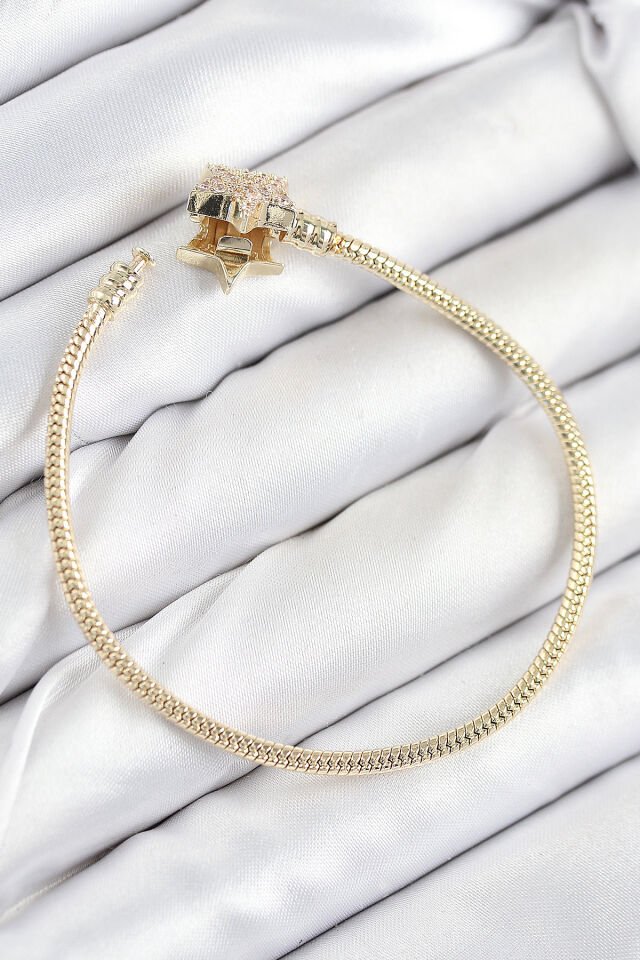 Pirinç Charm Zirkon Taşlı Yıldız Model Gold Renk Kadın Bileklik - Lisinya