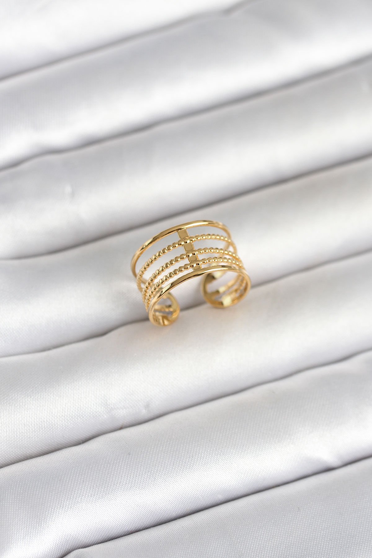 316L Çelik Gold Renk Vintage Model Kadın Yüzük - Lisinya