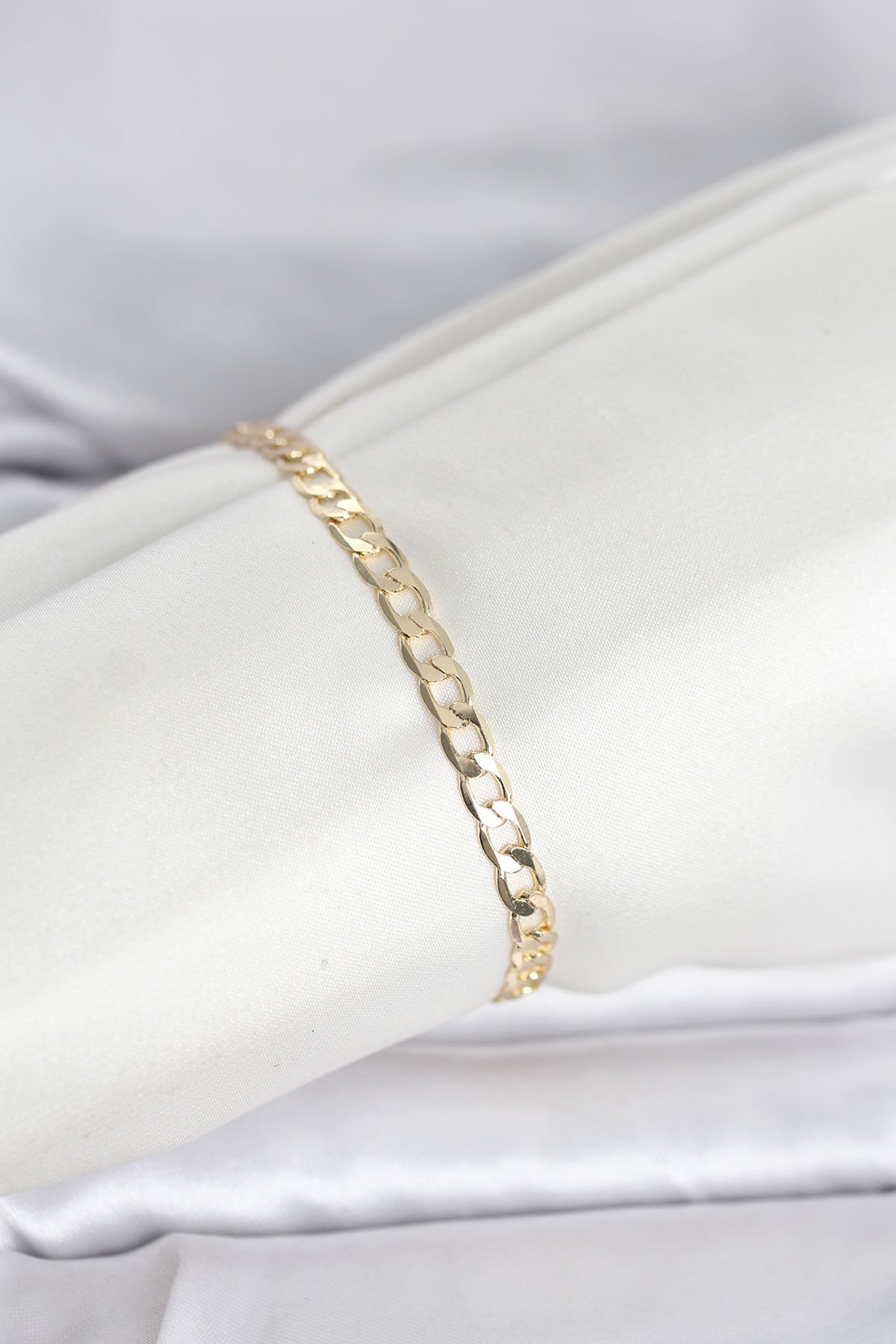 CM 14K Gold Renk Halka Zincir Model Kadın Bileklik - Lisinya