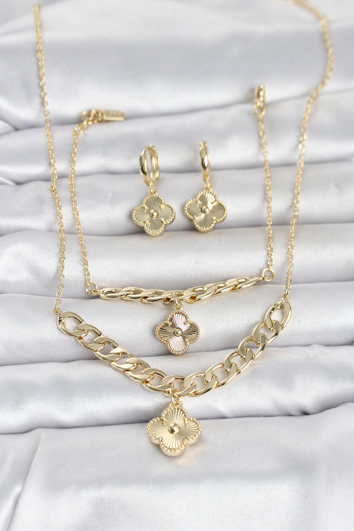 Gold Renk Pirinç Kolye Bileklik ve Küpe Seti - Lisinya